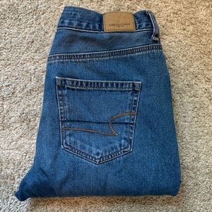 American Eagle Mom Jeans